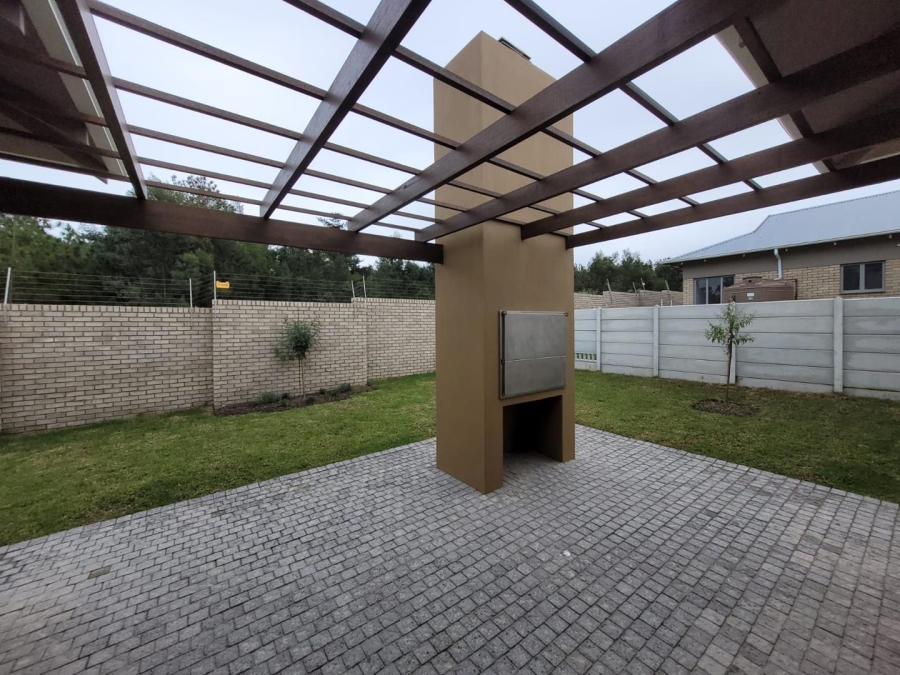 3 Bedroom Property for Sale in Mooikloof Country Estate Western Cape